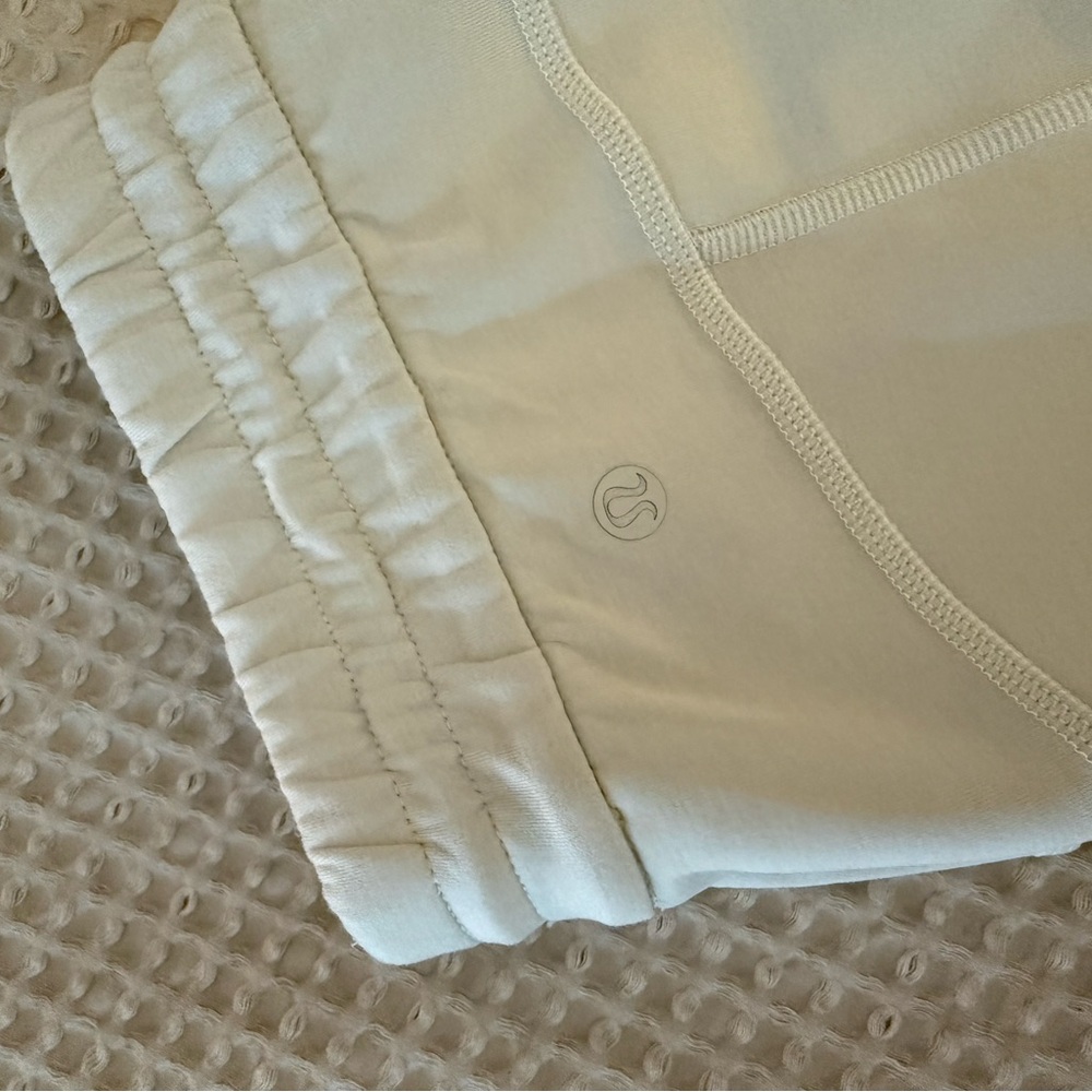 Lululemon Softstreme Pants - New w/out tags - Picture 5 of 7